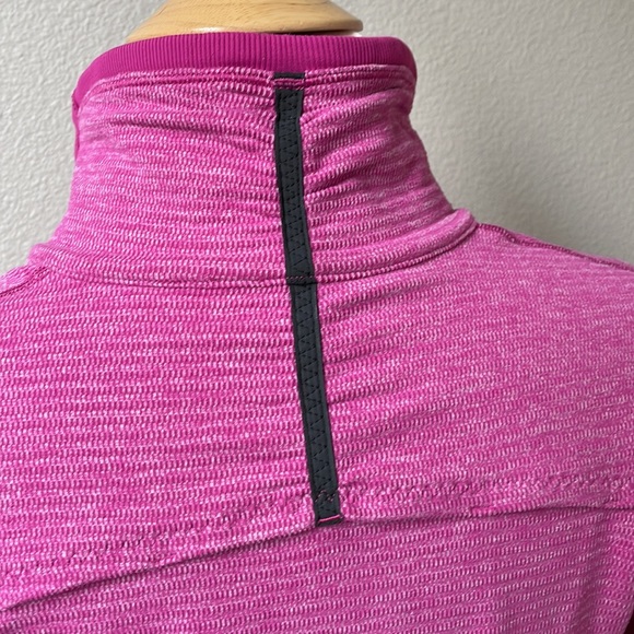 Lululemon baserunner raspberry pink 6 long sleeve running hiking jacket 1/2 zip - Picture 6 of 7